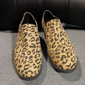 Leopard Print Slip-On Women’s Casual Shoes - Tan/Black